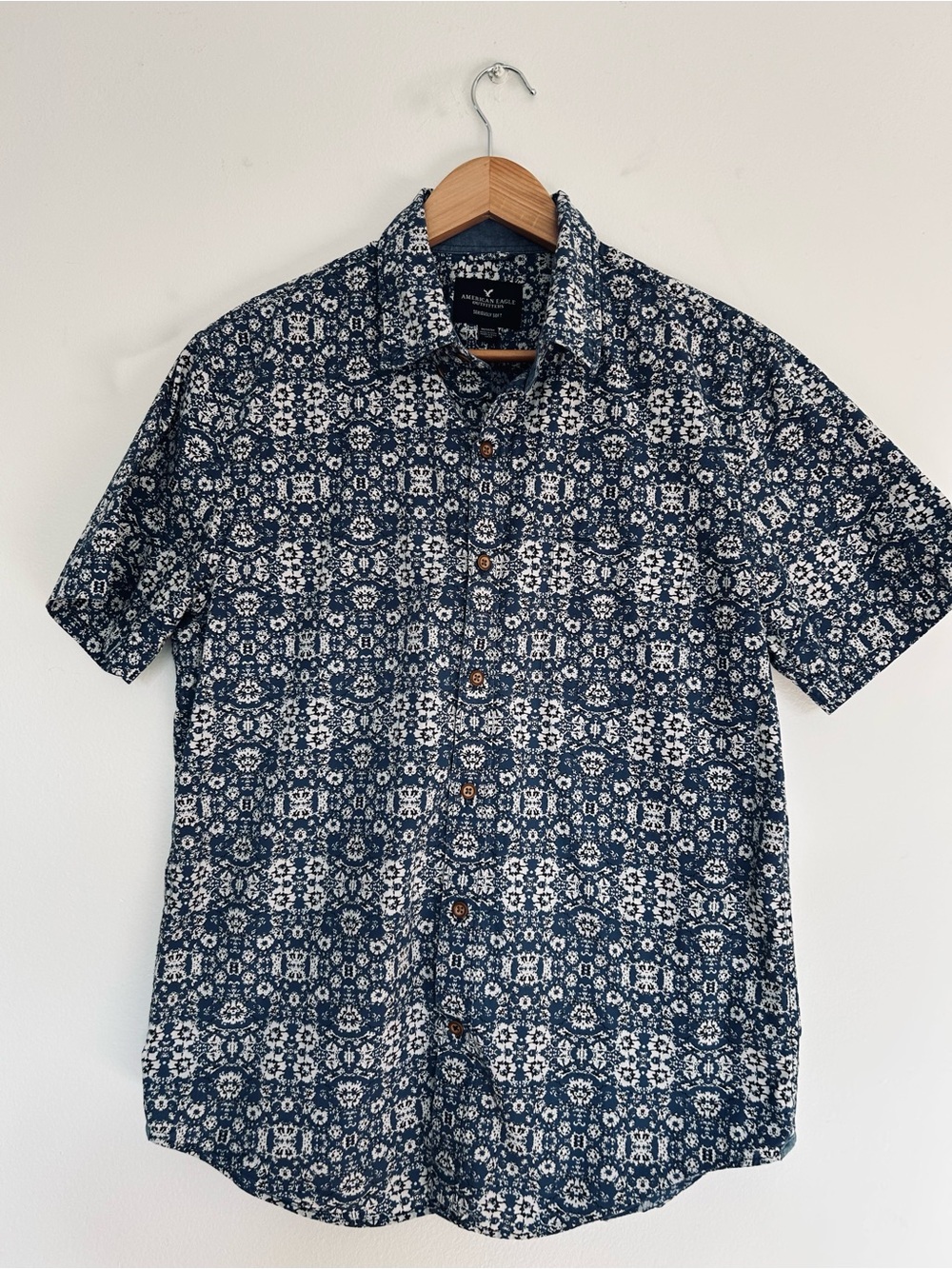American Eagle Outfitters Navy & White Short-Sleeve Button-Down Shirt